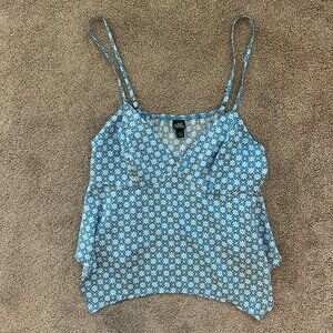 Wild Fable Blue Daisy Handkerchief Tank